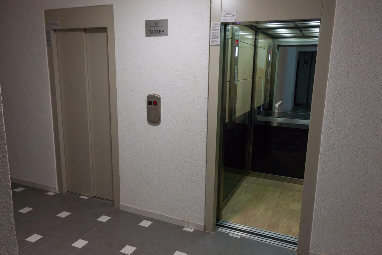 Gold Class Apartment Ams 63 Cluj-Napoca Eksteriør billede