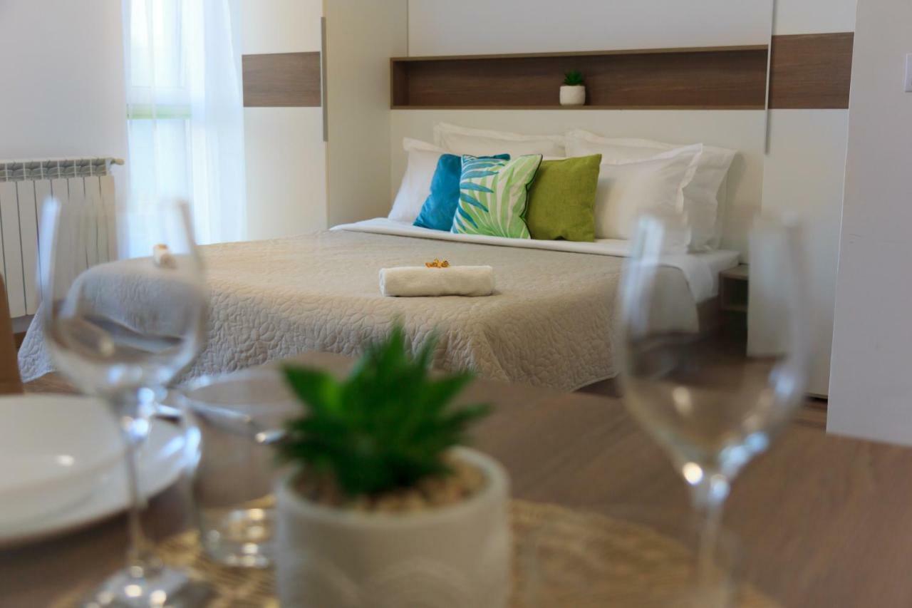 Gold Class Apartment Ams 63 Cluj-Napoca Eksteriør billede